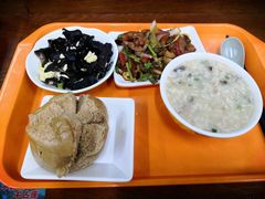 木耳炒蛋-梅园食堂