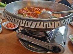 -喇喇排骨火锅·传统韩式脊骨汤(望京西园总店)