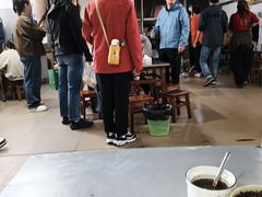 -正宗杨记普洱酸醋米线(总店)