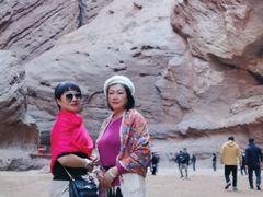 -天山神秘大峡谷