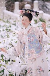 点击看大图 -美云庭古装·格格服汉服·京城旅拍(北京店)