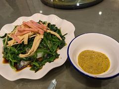 -金牌餐厅·天津菜·八珍豆腐·老爆三(瓷房子店)