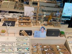 -Trend1881视光·蔡司视觉(领展广场店)