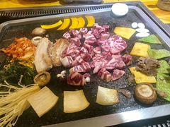 -金顺韩式烤肉·网红烤肉店(广利路店)