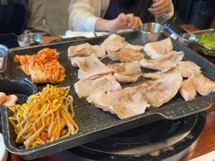 -Dombe豚(黑猪肉街店)
