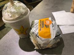 奥利奥奶昔-卡乐星(浦东机场店)