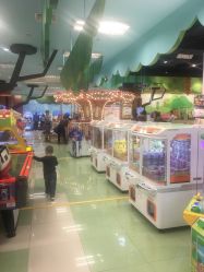 -莫莉幻想儿童乐园(北京丰台永旺店)