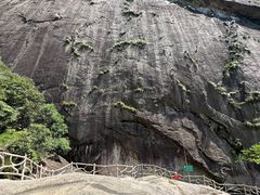 -鄣山大峡谷