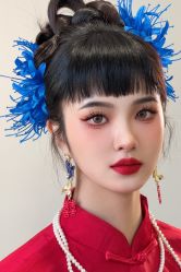 -小乐化妆美甲半永久培训学校