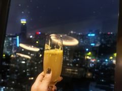 -广州花园酒店·凌璇阁旋转餐厅CAROUSEL360