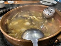 -阿山卓·野生菌火锅·纳西火塘烤肉