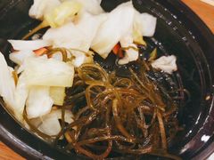 顺溜泡菜-顺溜·手工刀削面·黑金店(铜锣湾店)