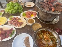 -韩风烤牛肉冷面店