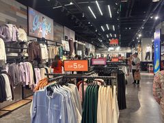 -首创奥特莱斯(西安店)