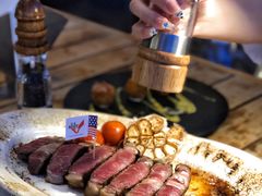 -MONICH牛排融合餐厅(和义大道购物中心店)