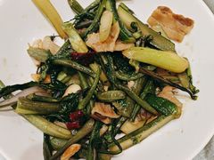 -辛香味烧鱼馆·非遗技艺·排骨红烧肉(光谷医药园店)