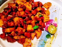 凤梨鸡腿肉-甜阿姨·天台花园私房菜(万松园店)