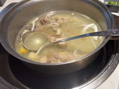 -喃喃椰·糟粕醋·椰子鸡火锅(七堡花园店)