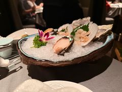 -左庭右院鲜牛肉火锅黑金店(陆家嘴中心店)