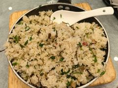 -侬佳蒸菜馆(听潮店)
