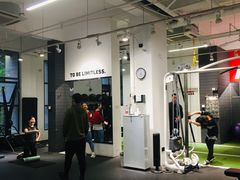 -汗水空间私教健身连锁(SM广场店)