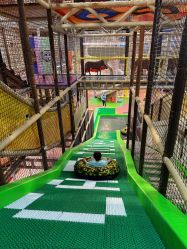 -卡通尼·Safari非洲探索乐园·生日会(金桥国际商业广场店)