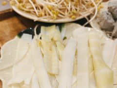 -肖肖酸萝卜鱼火锅(总店)