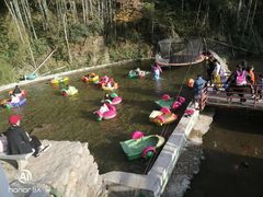 -梅岭月亮湾山体公园