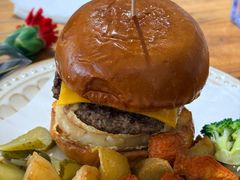 夏威夷汉堡-伊诺咖啡(东川路店)