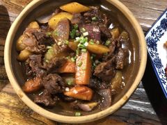 红焖牛肉堡-卧龙堡客栈·中餐厅(古北水镇店)