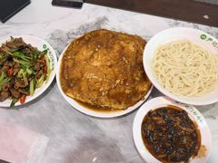 -尹记门钉肉饼(丰台站店)
