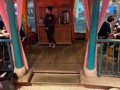 -沪小胖小龙虾(淮海中路旗舰店)