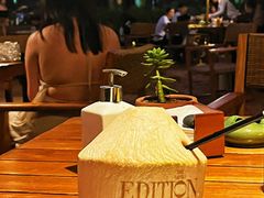 -三亚艾迪逊酒店·海滩烧烤 BARBACOA·现场乐队·浪漫晚餐·烧烤海鲜