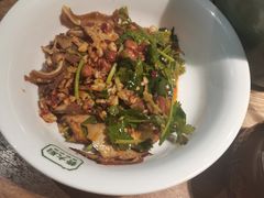 -费大厨辣椒炒肉(万家丽一店)