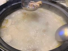 竹笙王猪肚鸡-顺德公广东猪肚鸡·煲仔饭(白石洲店)