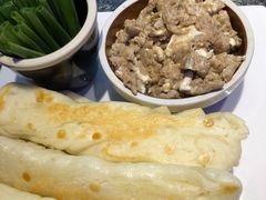 虾酱卷子-渔民船说·北塘海鲜·天津菜·海肠捞饭(北塘古镇店)