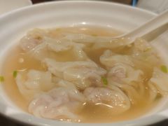 虾仁鲜肉小馄饨-德兴馆(广东路总店)