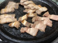 -韩红石板肉(范西路店)