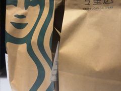 -星巴克(上海长宁来福士1F店)
