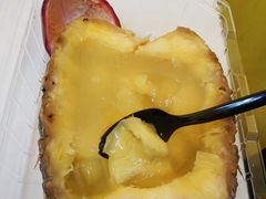 -志龙皇冠吃货椰子铺