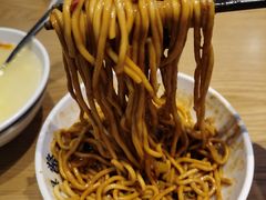 武汉热干面-文叔·湖北名小吃·小龙虾(华强北店)