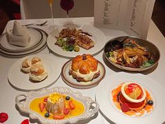 -Mogul Eatery·大亨餐酒馆