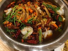 川香青虾毛肚锅-老江南春·中国龙菜(衡山路店)
