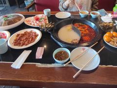 -重庆德庄火锅(体育中心店)