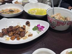 -翠山·映月湖景餐厅(映月湖公园店)