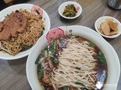 黄鳝丝锅盖面-邵顺兴锅盖面