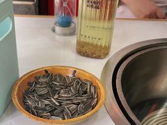 -鲁员外地锅鸡地锅鱼(古墩路店)