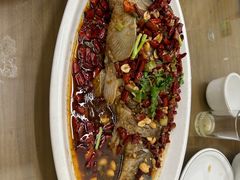 -鲁南仔·滕州炒鸡(经三路店)