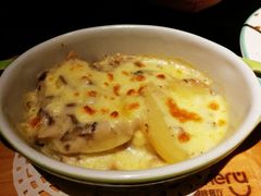 奶油蘑菇焗薯仔-绿茵阁(体育西分店)