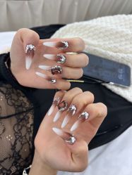 -斯馨·健康美甲美睫